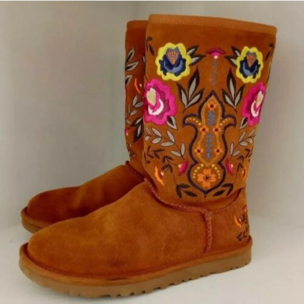 UGG Australia Juliette Boots Floral Embroidery Suede Chestnut Womens Size 5